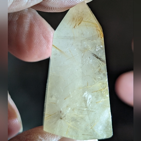 Golden Rutilated Quartz Tower - Picture 9 of 9